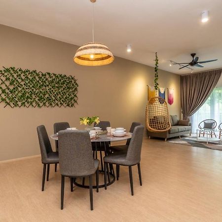 Lily Homes Tanah Rata Luaran gambar