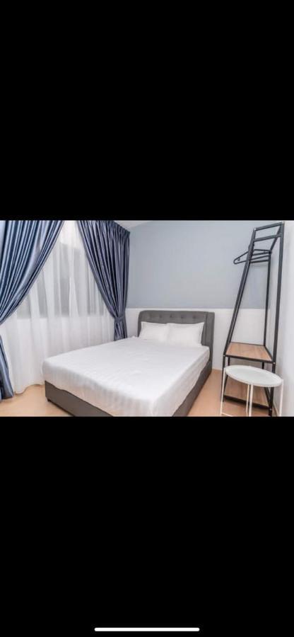 Lily Homes Tanah Rata Luaran gambar