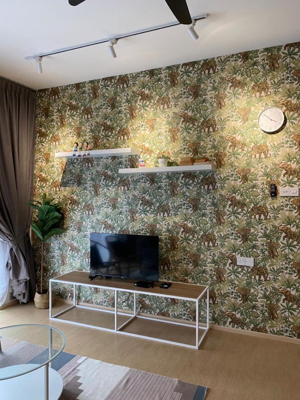 Lily Homes Tanah Rata Luaran gambar
